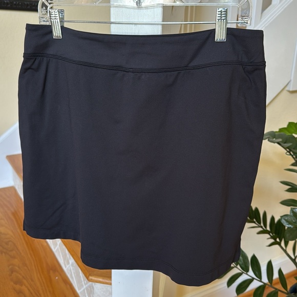 Tommy Bahama Skort, Aubrey IslandZone Skort, Black, Medium - Picture 9 of 11